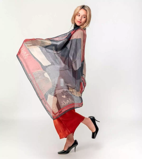 Anekke Dreamverse szal duży z nadrukiem